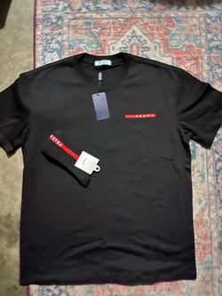 Tee -Shirt & Socks