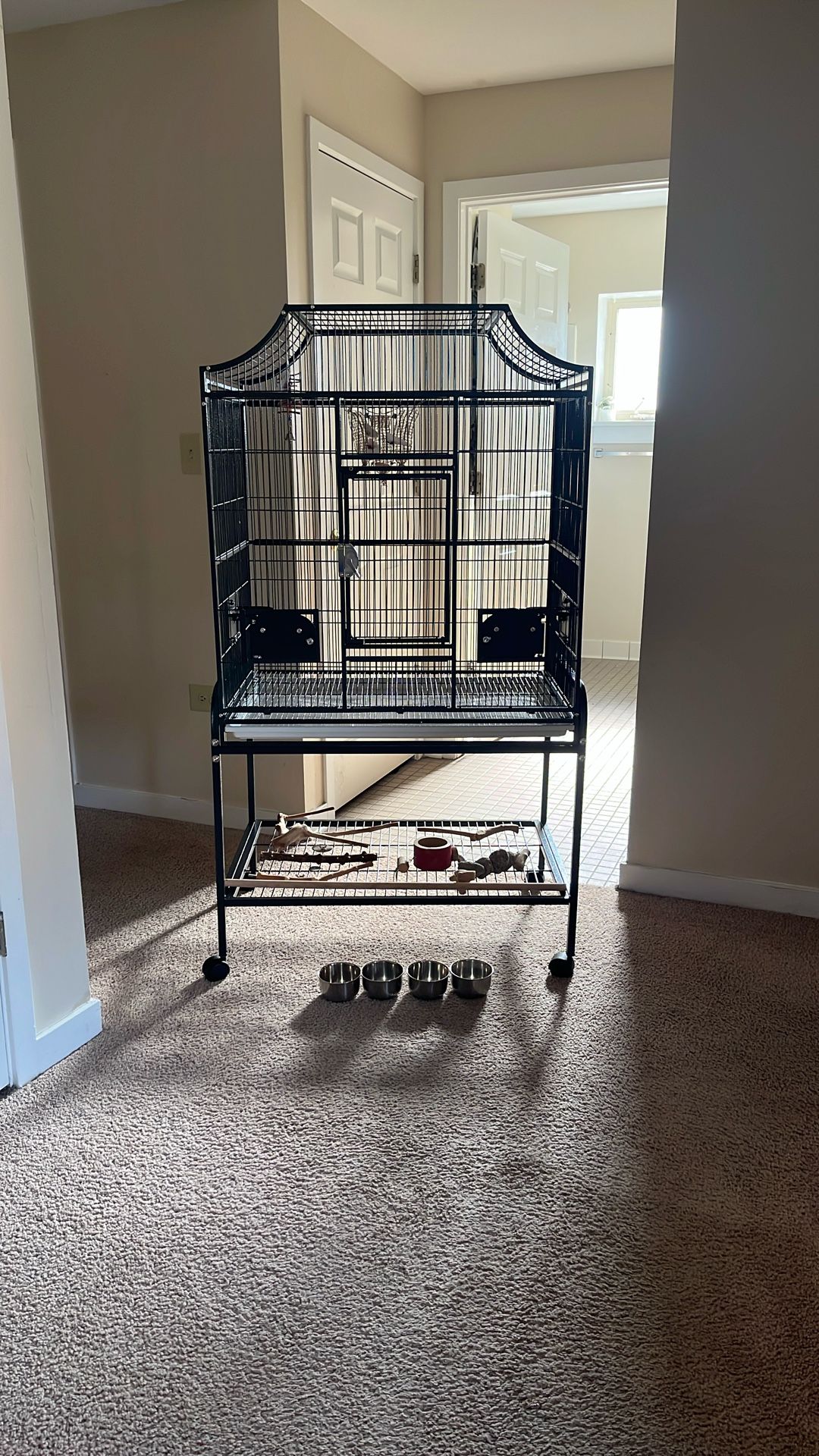 Premium Elegant Medium Bird Cage With Zoo Med Laboratories UV Lamp
