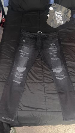 Fashion nova slim black ripped jeans