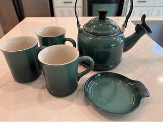 Le Creuset Set