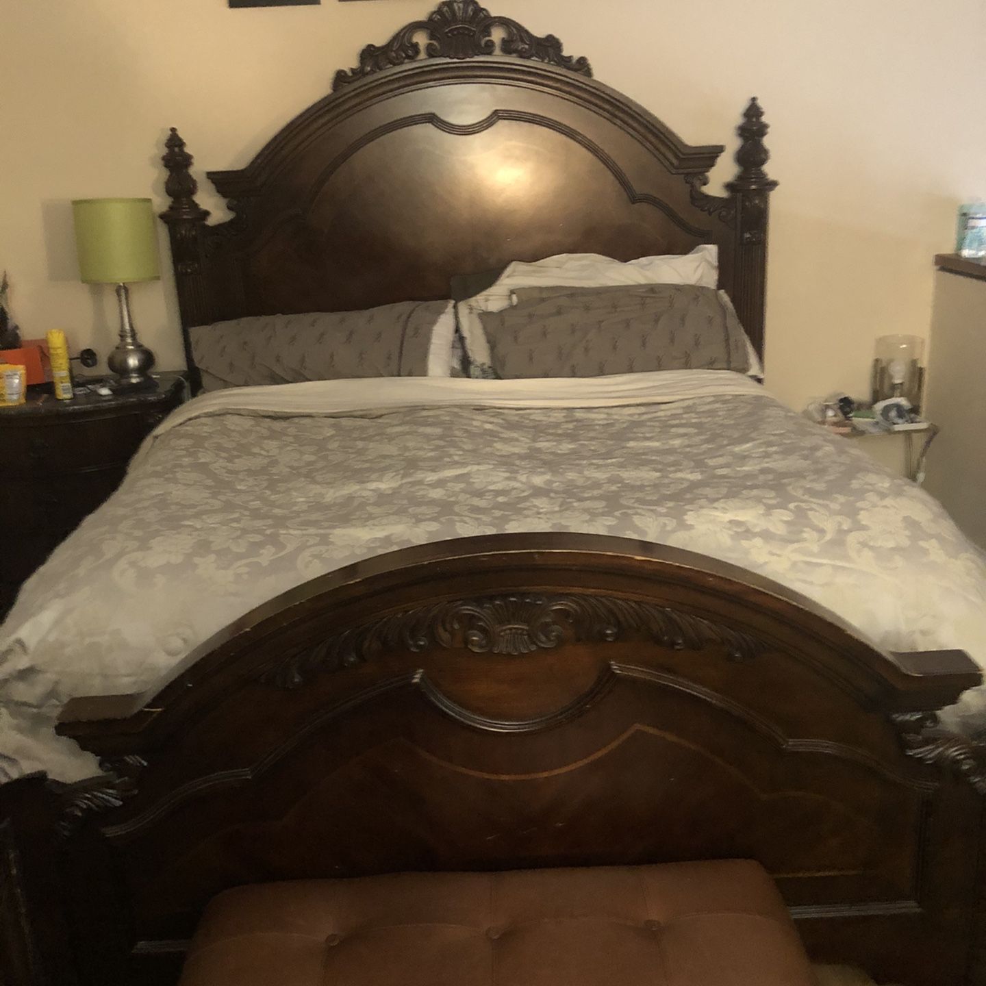 4 Piece Bedroom Set