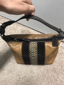 Authentic small coach