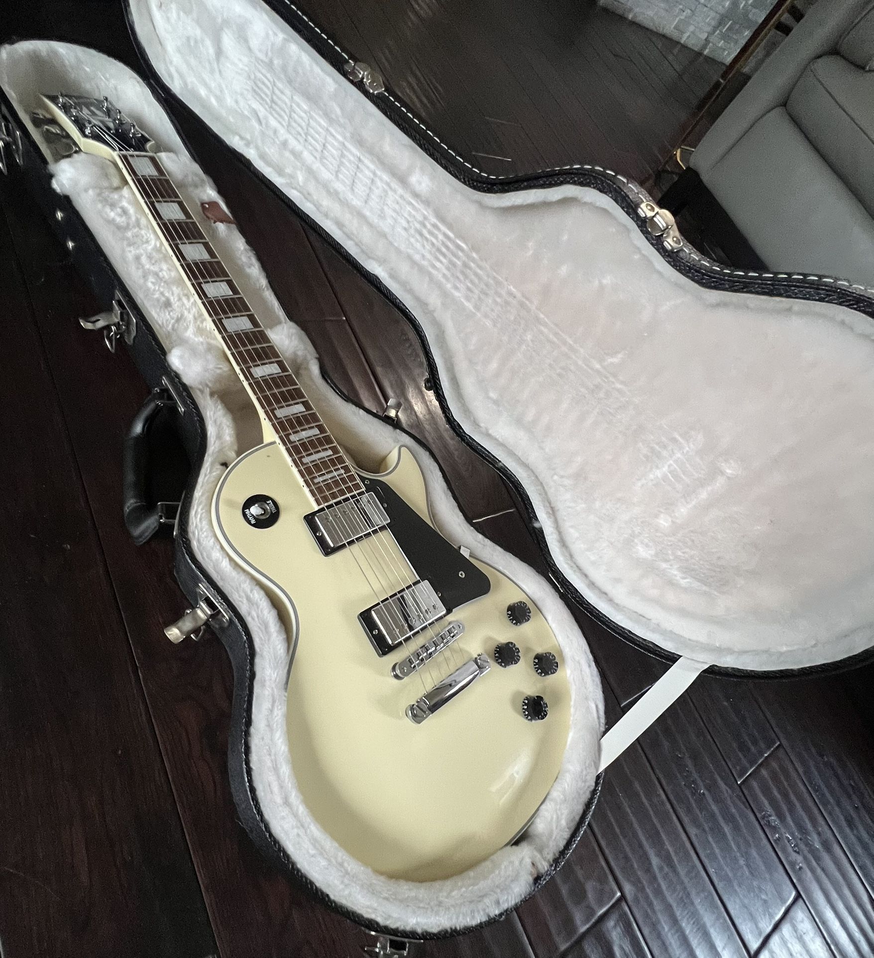 Electric Guitar