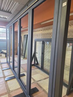 Aluminum folding door