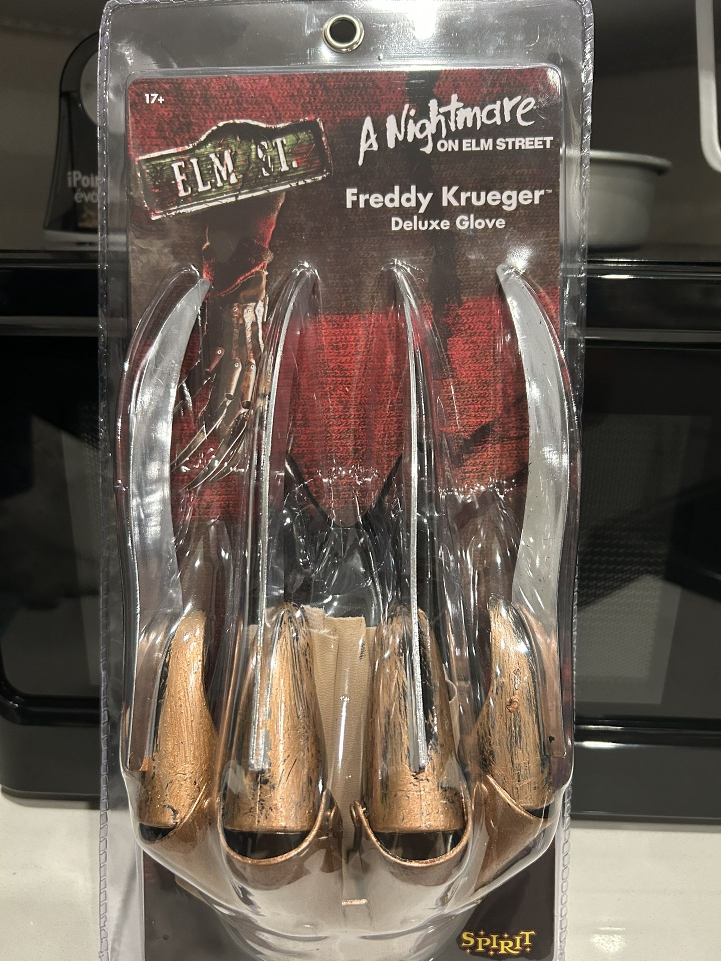 Costume Accessories 