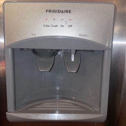 frigidaire refrigerator 