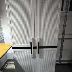 Keter Resin Standing Storage Cabinet