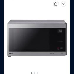 LG ‣NeoChef1.5 Cu.Ft.Countertop Microwave with Sensor Cooking and EasyClean- Stainless steel