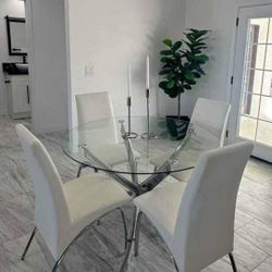 Dining Set For Sale. Ask For Price!