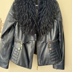 Leather Ladies Jacket With Fur Collar 