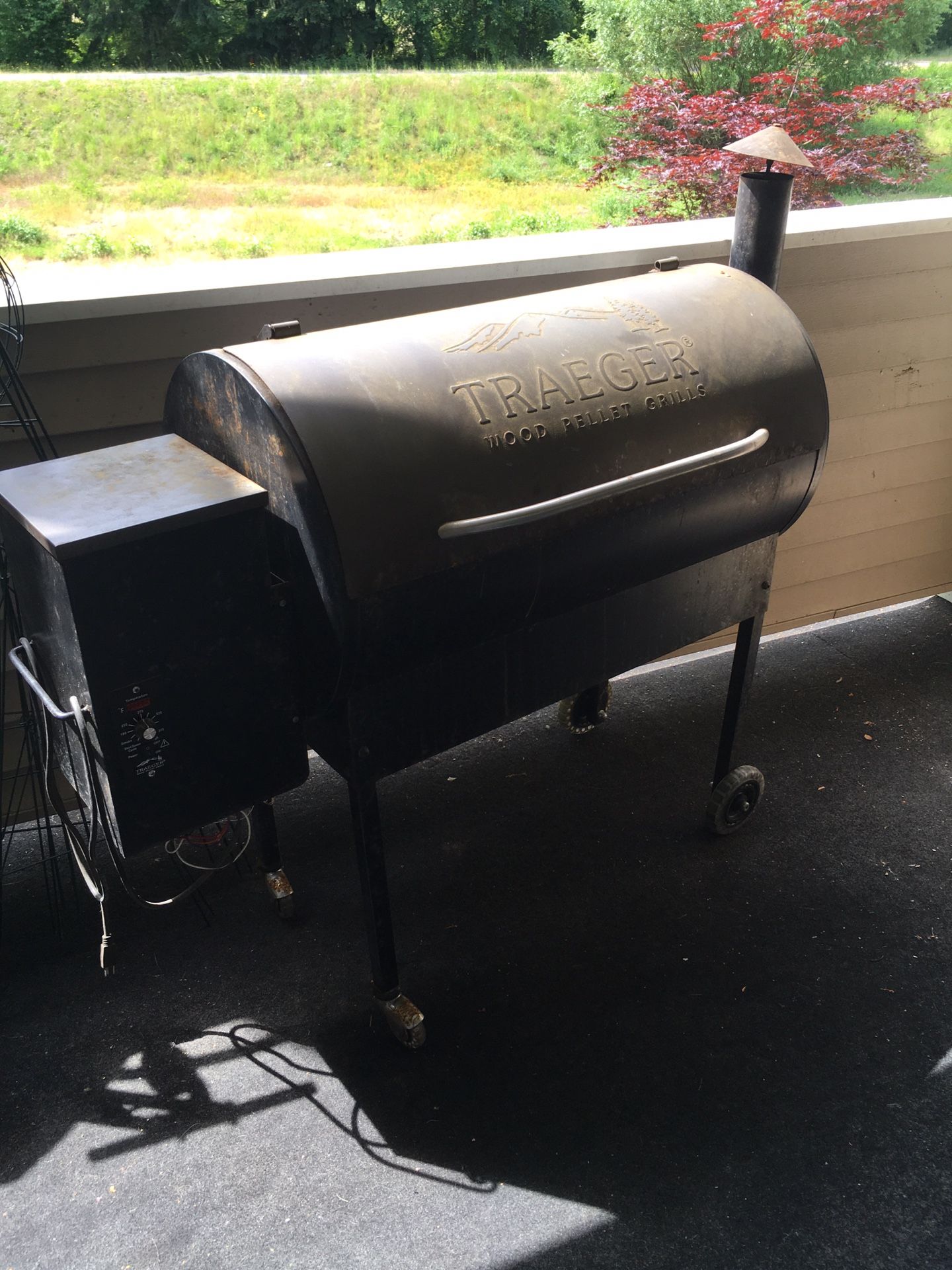 Traeger Large Wood Pellet BBQ Grill and Smoker
