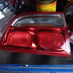 2018 Kia Sorento  Rear Light 