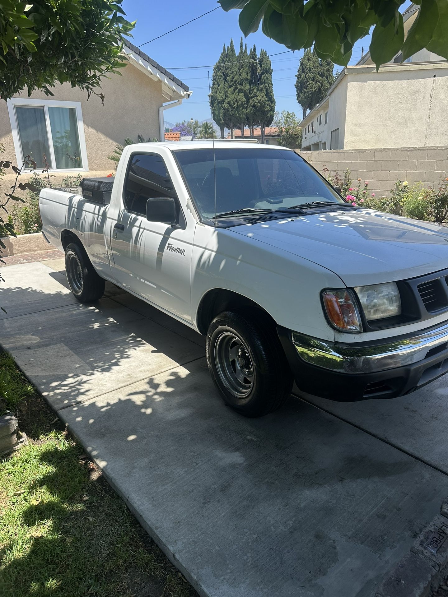 2000 Nissan Frontier