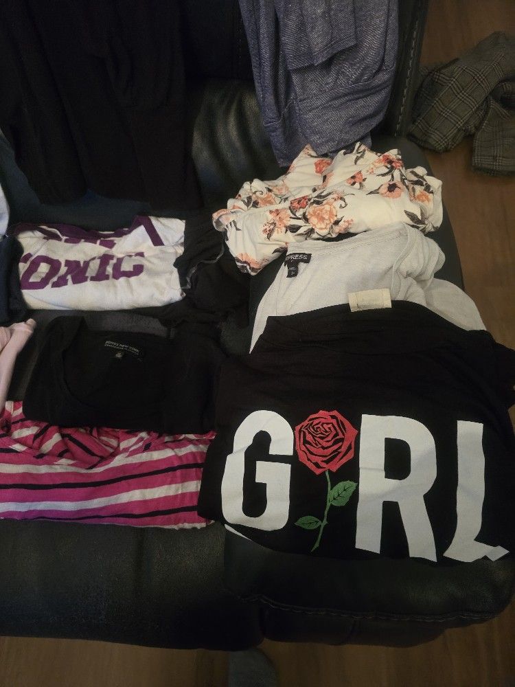 Women Clothing Used In Good Condition