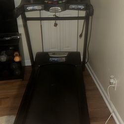  Treadmill 