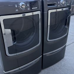 MAYTAG WASHER AND ELECTRIC DRYER 