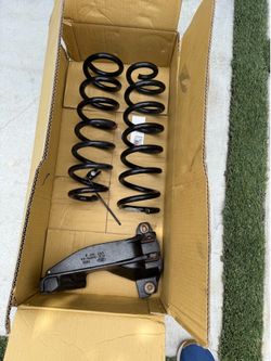 Ford lariat F250 front OEM springs