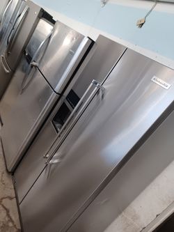 USED REFRIGERTAORS FOR SALE- 120 DAY WARRANTY- FREE DELIVERY