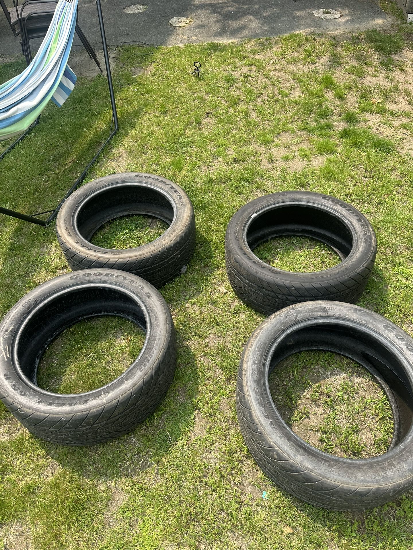 Good Year Eagles Tires 295/40r20