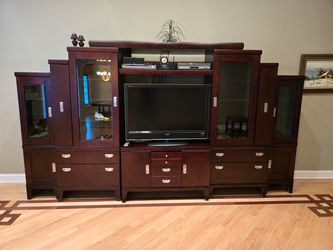 TV cabinet