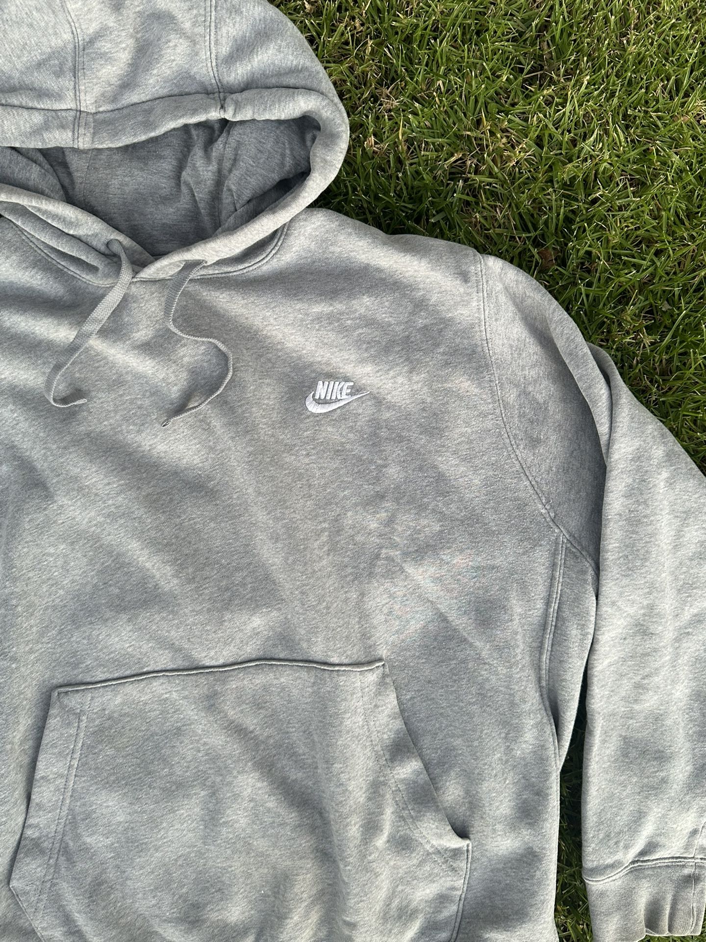 Nike L.Grey Hoodie 🔥