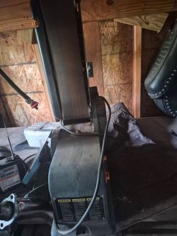 Belt sander