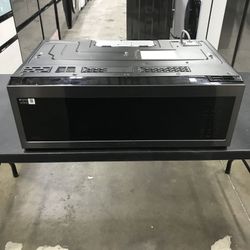 Samsung Smart SLIM 1.1 cu. ft. Over-the-Range Microwave