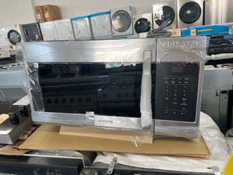New Samsung 30” Microwave Oven the Range