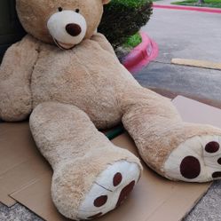Se Vende Oso 🐻 De 8'o 9'. De Alto.  Usado En PASADENA TX 