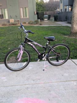 Schwinn Sidewinder mountain bike Like Now 