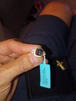 Sz 9 ring diamonds and topaz