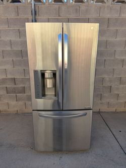 LG Refrigerator 33" width