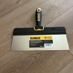 Dewalt 12” professional taping knife
