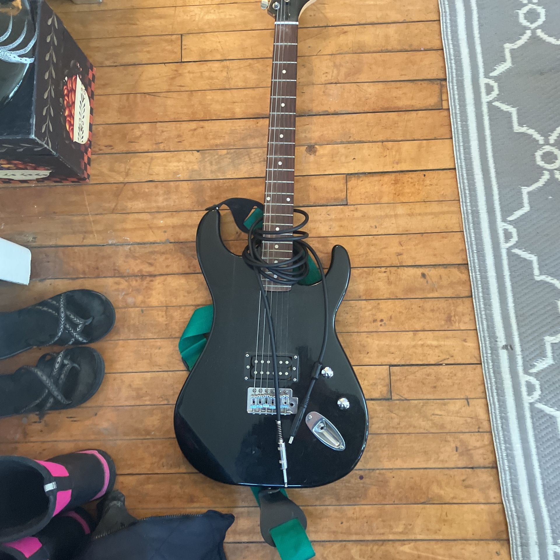 Spectrum electric guitar