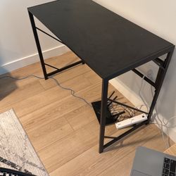 Basic Desk