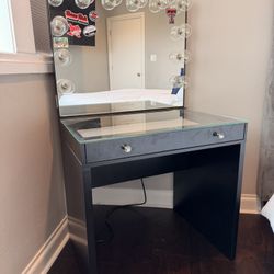 Vanity mirror with lights and chair 