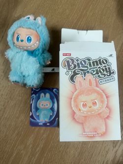 Pop Mart The Monsters Big Into Energy Plush Pendant