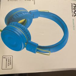 [Foldable Wireless Noise Cancelling Headphone]