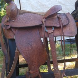 Western Saddle 