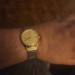 It Works It's A Windup Watch And I Nedd To Trade It With Someone Now