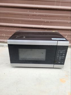 Vissani Countertop Microwave oven with air fry
