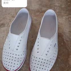 Bobs Women's Gently Used Size 10 White