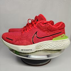 Size 10 US MENS Nike ZoomX Invincible Run Flyknit 2 sneakers Siren Red