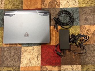 MSI GE66 Raider 10UG Gaming Laptop