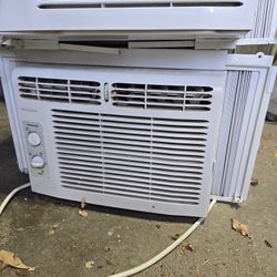 2 Window Air Conditioning Units