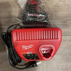Milwaukee M12 4.0 Battery And Charger