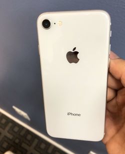 iPhone 8 64GB Factory Unlocked-Silver