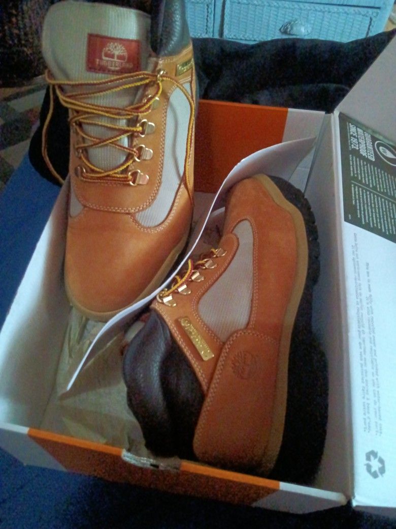 "9" Timberland Boots