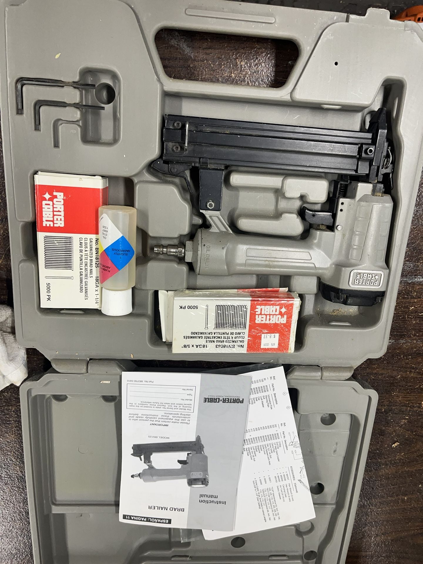 Porter Cable Brad Nailer Complete Kit