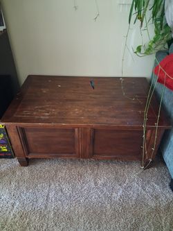 Coffee table with storage